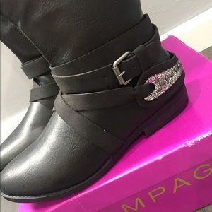 Black womens Boots